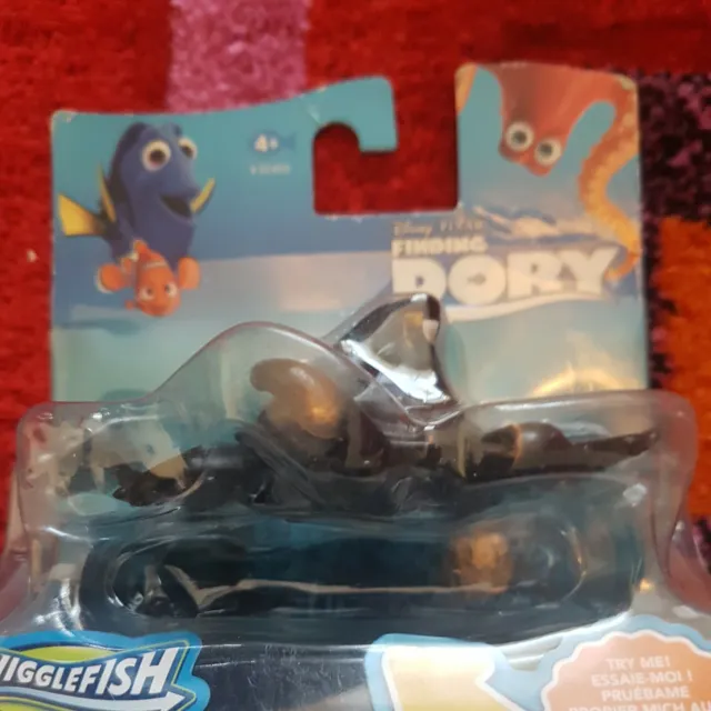 FINDING DORY Nemo - HANK SWIGGLEFISH - Figurine de Collection Disney Pixar Jouet