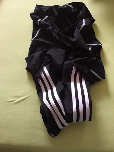 Adidas Running Longtight / Jogginghose Schwarz mit weissen Streifen Gr. M