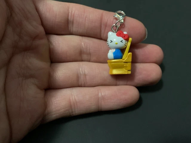 Hello Kitty Kariya Highway Oasis Golden Toilet Mini Charm