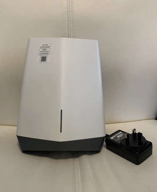 NETGEAR Orbi Pro SXR80 Tri-band Mesh WiFi 6 AX6000 Fully Working.