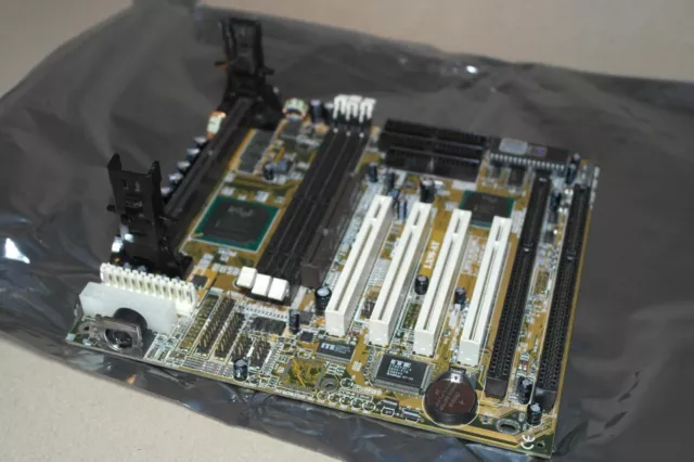 Agp slot hotsell in motherboard