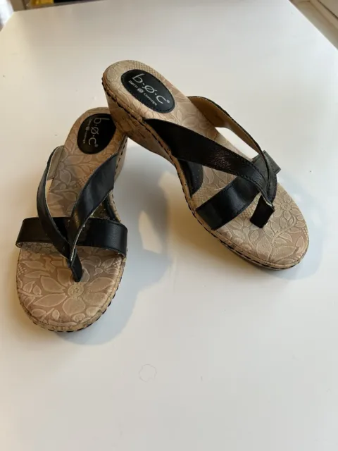 BOC Born Concepts Sandals Womens Sz 7M/W Black Leather Thong Cork Wedge Shoes