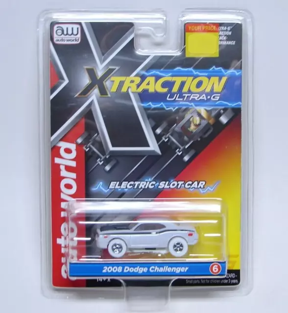 Auto World 2008 DODGE CHALLENGER  - iWheels XTRACTION HO SLOT CAR - NEW - WHITE