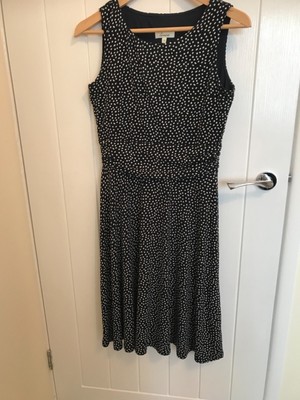 Linea sleeveless dress. Size 10 Navy blue with white spots