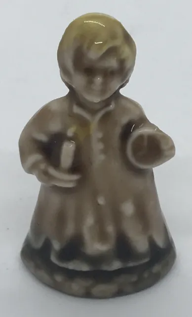 Wade Whimsie Red Rose Tea Figurine, Wee Willie Winkie, Nursery Rhyme Series