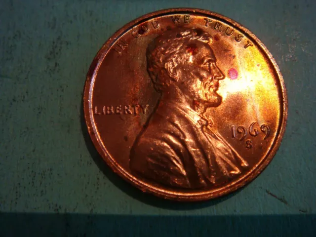 1969 S/S Lincoln Cent error Minor RPM, BU Red
