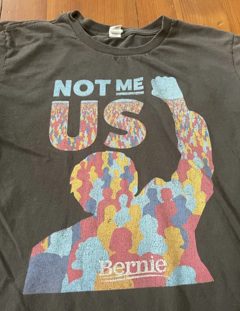 Bernie Sanders 2020 Presidential Election T-Shirt “Not Me Us” Democrat (Medium)