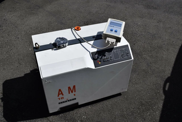 ALCATEL ASM 180T HELIUM LEAK DETECTOR Pascal Pfeiffer vacuum pump 1227-DMI