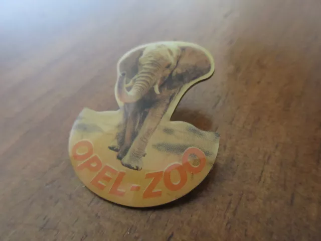 Pin Opel Zoo Tierpark Kronberg Taunus Hessen Elefant