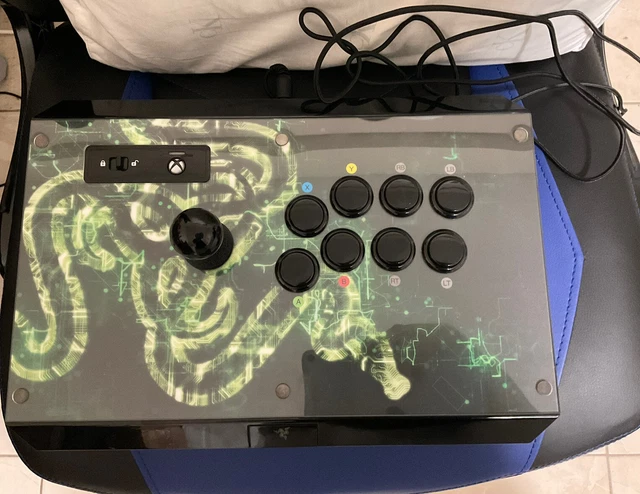 RAZER ATROX ARCADE Fight Stick Pad Game Controller for Xbox One $132.50 ...
