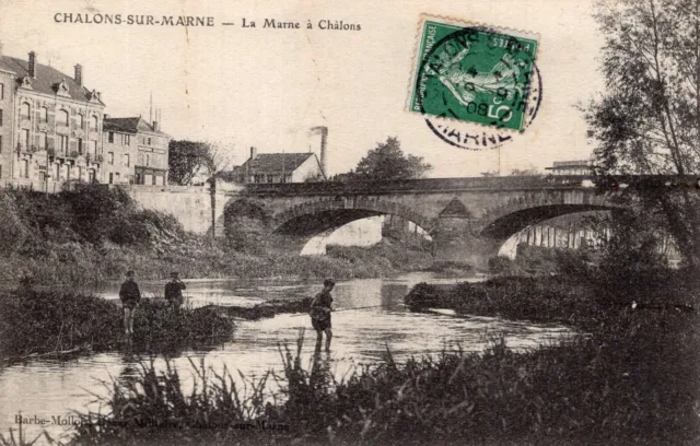 *5298 cpa Chalons sur Marne - la Marne à Chalons