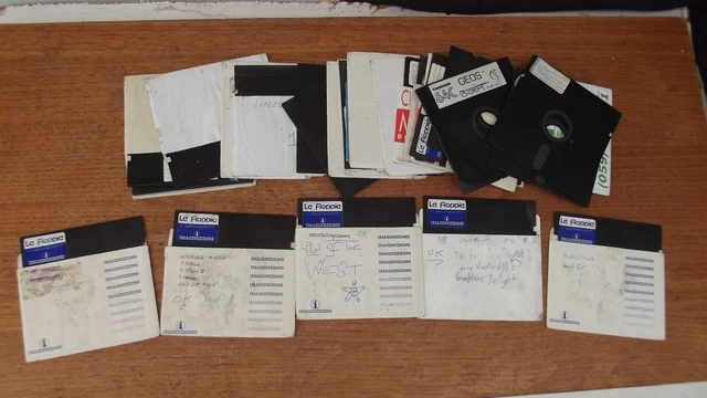 Floppy Disks 5.25 Used Bulk Lot of 30 OLD GAMES/ FILES