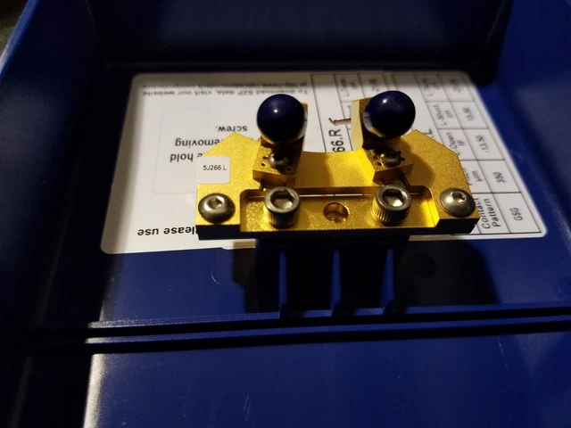 Cascade MicroTech SP-ACP40-Q-20-05 with two GSG 350 MicroProbes