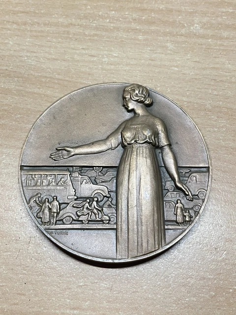 MEDAILLE ANCIENNE EN bronze de la prevention routiere dans son coffret