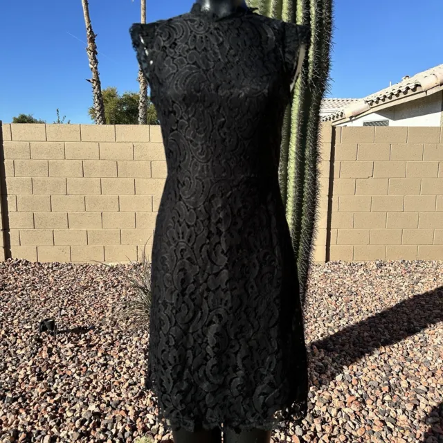 Womans Black Cap Sleeve Lace Dress Size Small