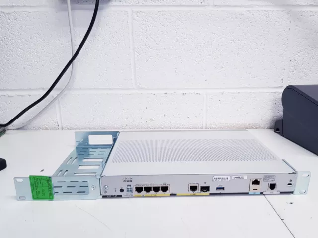 Cisco ISR1100 Series C1117-4PM V01 Integrated Services Router(psu wire) 100m/bs