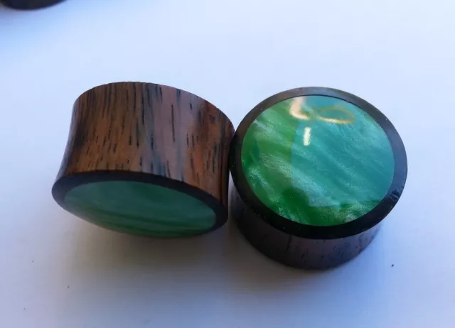 Pair Handmade Shiny Cloudy Green Resin Sono Wood Saddle Ear Plugs Tunnels Gauges 2