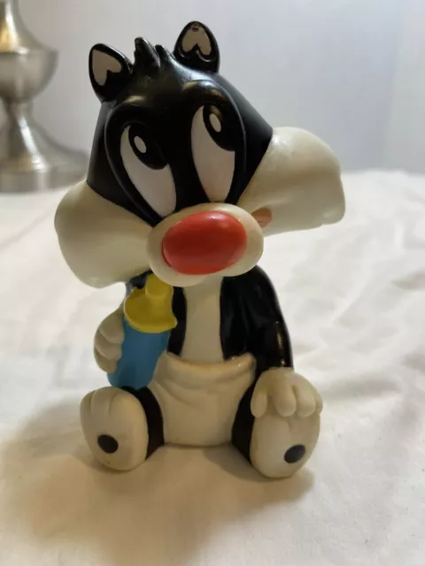 baby looney tunes sylvester