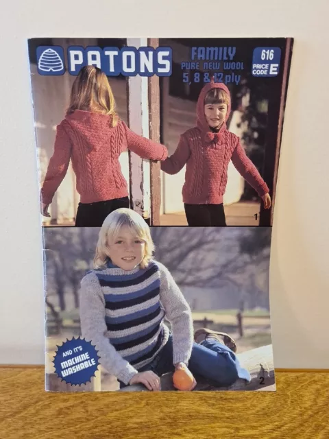 Patons. Family. Knits For Kids 16 Designs. 5 /8 & 12 Ply Knitting Patterns Book.