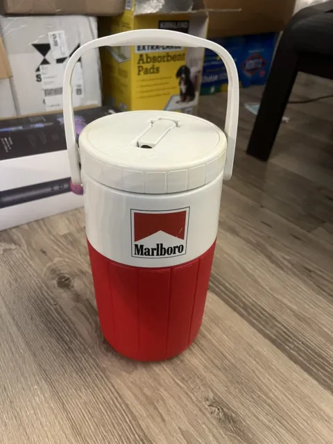 Marlboro Coleman 2 Qt, 1/2 Gallon Water Jug Thermos Insulated Cooler Vintage