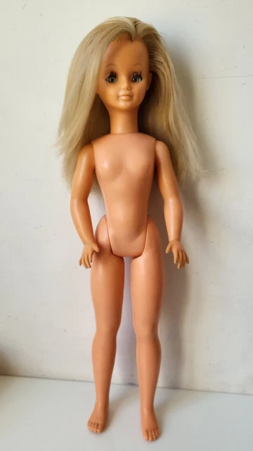 POUPÉE MANNEQUIN BETSIE de Bella Tenue Juke Box EUR 32,00 - FR