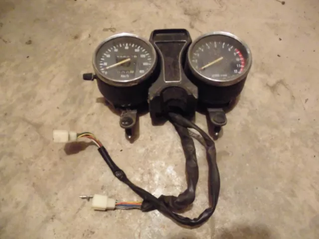 SUZUKI GN250 GN 250 NJ42A Tacho-instrument Tachometer Speedo speedometer Cockpit