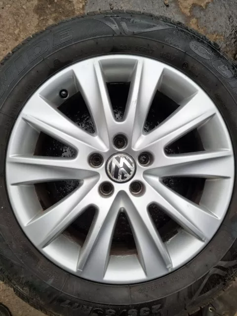 Genuine 2008 Volkswagen Vw Tiguan Set Of 4 Alloy Wheels 17 Inch Alloys & Tyres