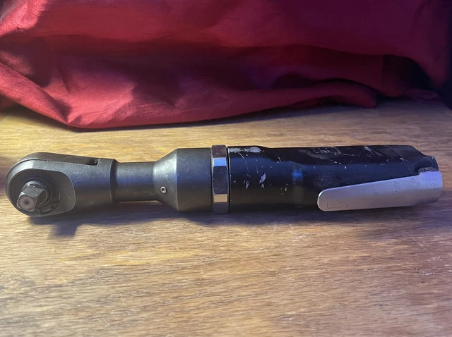 Ingersoll Rand Super Duty Air Ratchet (3/8” Drive) 2