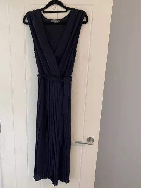 navy blue pleated Event Midi dress self belt & wrap style v neckline Size xs