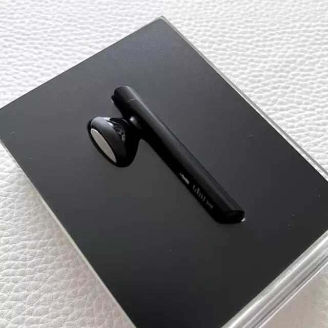 Apple – iPhone Bluetooth Headset – Oreillette Sans Fil – Rare – Pour Collection