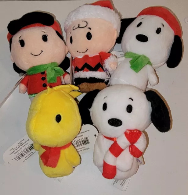HALLMARK PEANUTS CHRISTMAS Itty Bittys Snoopy Charlie Brown Lucy Lot Of