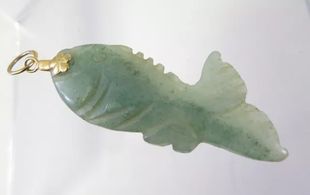 Chinese Nephrite Jade Pisces Zodiac Fish Pendant