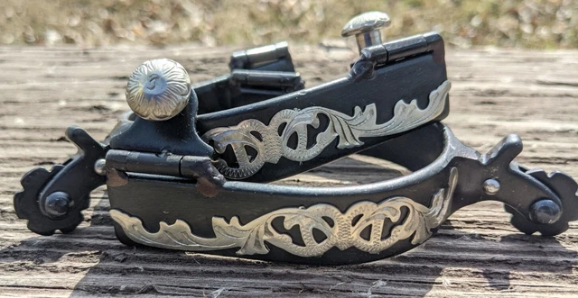 Western Spurs - Black Steel - Silver Floral Overlay - Short Shank - Blunt Rowel