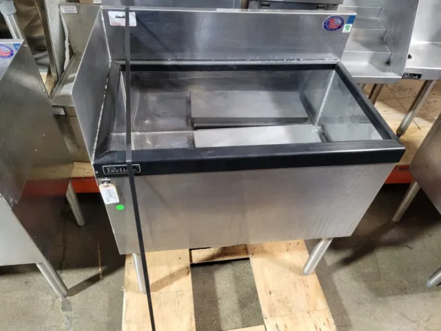 Used Perlick TS30IC10 Ice Chest,  30"W x 19"D x 30"H