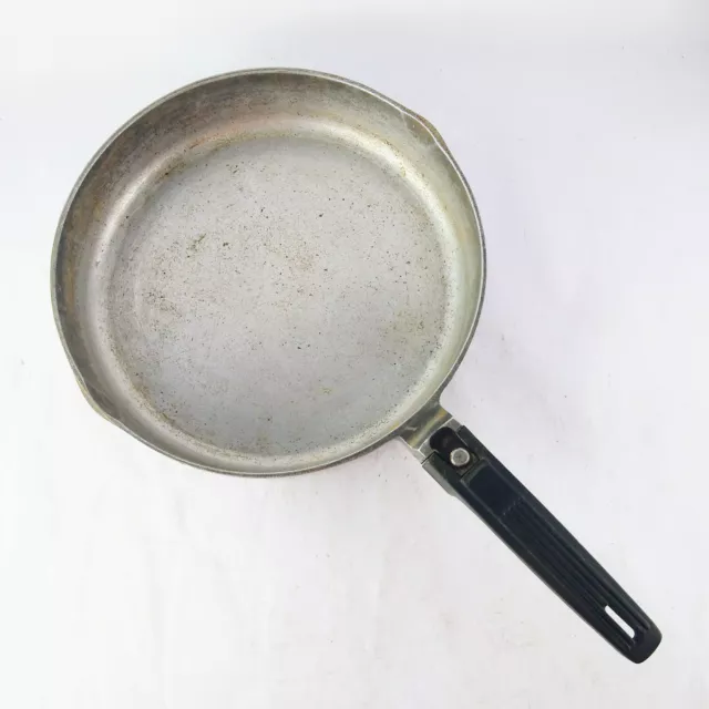 Vintage Magnalite GHC 10" Frying Pan Skillet Double Spout Aluminum USA No Lid