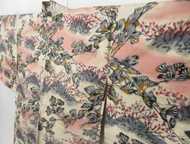 1709T01z410 Vintage Japanese Kimono Silk MEISEN HAORI Pine Peach-Beige 2