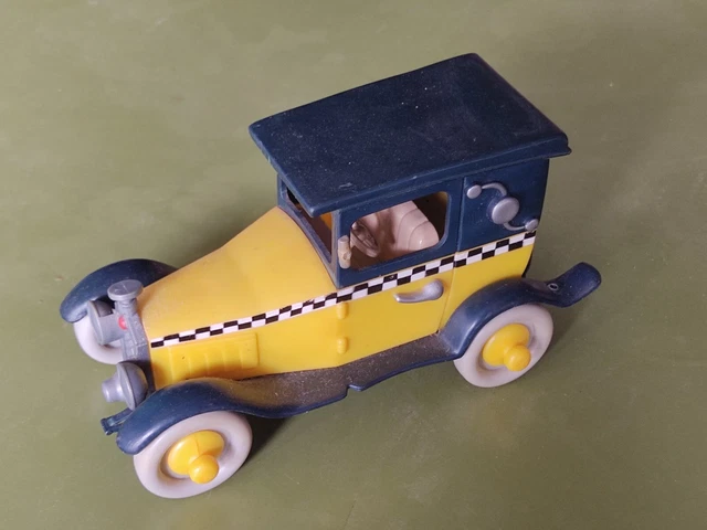 Jouet Renault LOT 4 PNEUS Marqués dunlop EUR 1,00 - FR Demonte Pneu