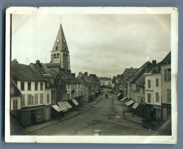 France, Breteuil (Oise), Rue de la République  Vintage silver print.  Tirage a