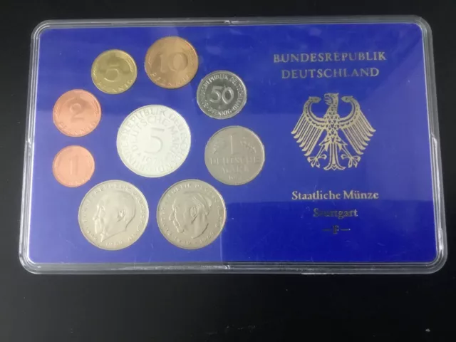 BRD KMS 1974 F darin enthalten die 5 DM Münze in 625/1000 Silber, PP, OVP