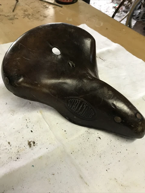 Selle De Vélo Ancienne Henri Gauthier – Cuir Marron – Cyclotourisme – France – Occasion