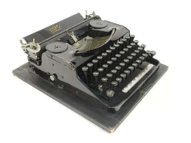 Antigua Maquina De Escribir Impo (G&O) Año 1939 Typewriter Schreibmaschine