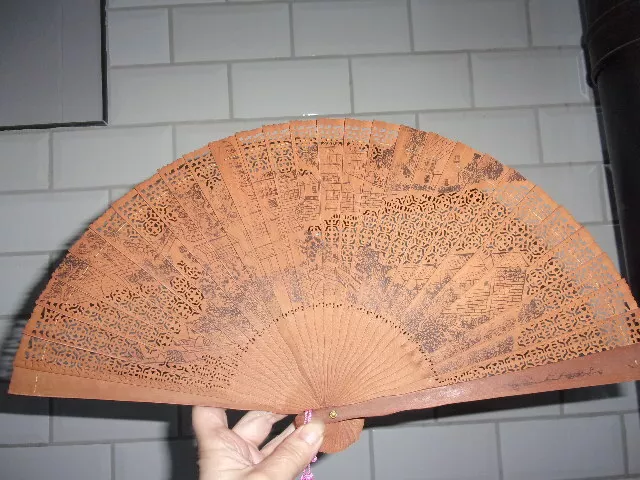 aVintage Fine Fret Work Hand Painted Chinese Wooden Fan With Original Box