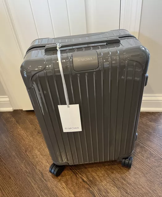 Rimowa Essential Cabin - BRAND NEW with Tags On!