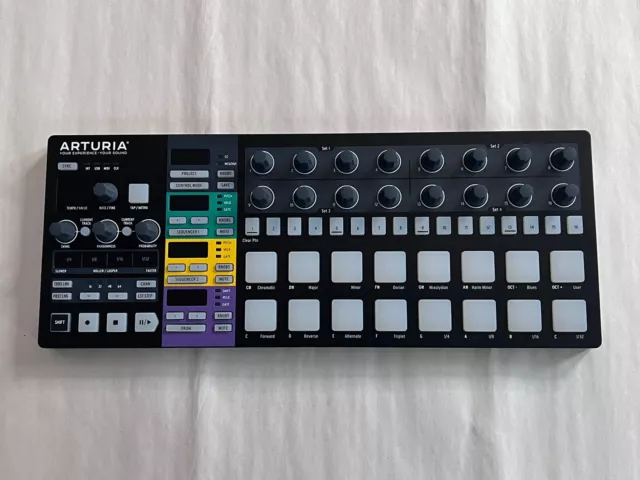 Arturia Beatstep Pro Limited Edition In Black | With 14 CV Gate Cable Kit