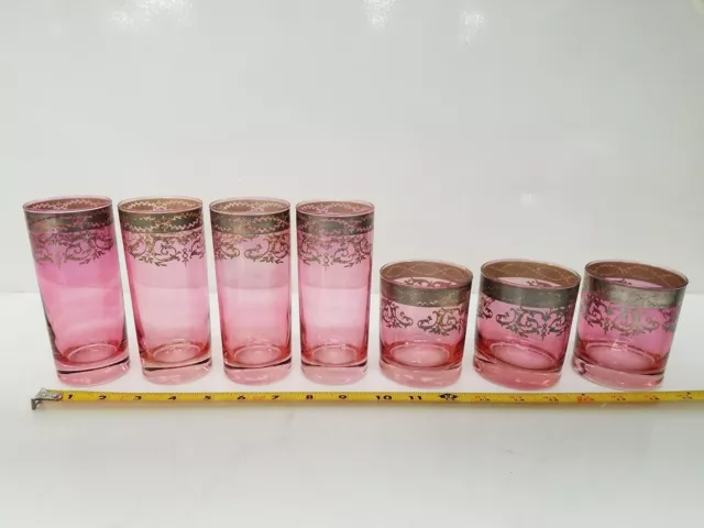 Cylindrical Pink Drinking Glasses Set