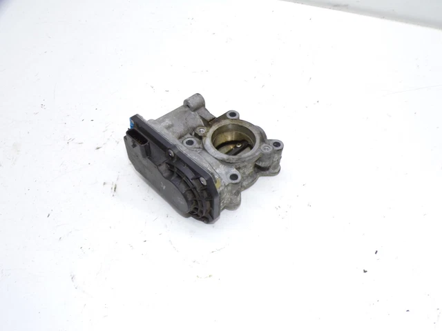 Clapet D'étranglement Pour Renault 1.6 Essence (moteurs K7M750, K7M) - Pièce D'occasion - Réf. H8200745168