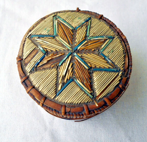 QUIL WORK  early geometric pattern , fine BASKETS beautiful work rare