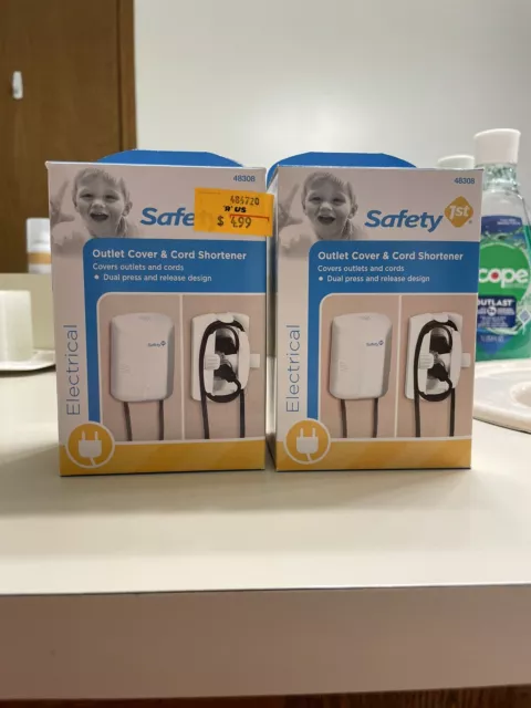 Safety 1st Outlet Cover With Cord Shortener (Open Box) Lot Of 2