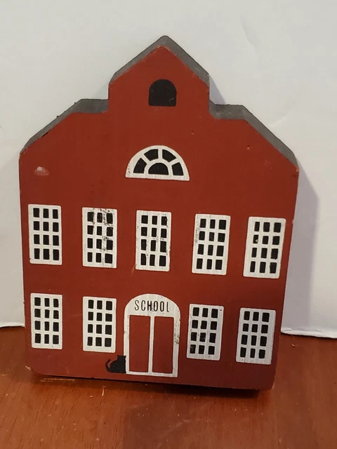 The Cat's Meow, 1983 School Shelf Sitter, wooden decor, 3.5" x 4.5"