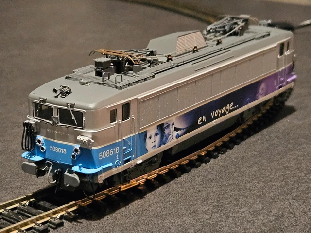 Jouef HJ2384 Loco Électrique SNCF - Échelle HO 1:87 - BB 21001 Ép. IV - Modélisme Ferroviaire